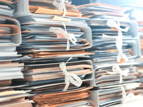 Distruzione Archivi Cartacei